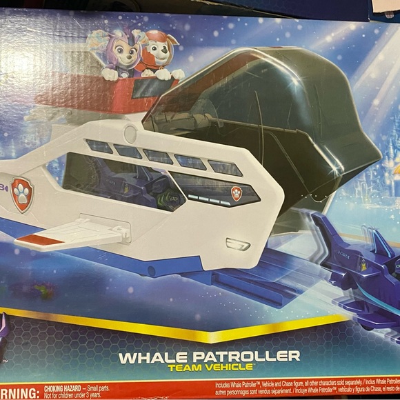 Paw Patrol Whale Patroller Team Vehicle - White, Blue, and Black